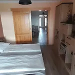 Gyoengyvirag Delux Keszthely