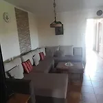 Gyoengyvirag Delux Apartment