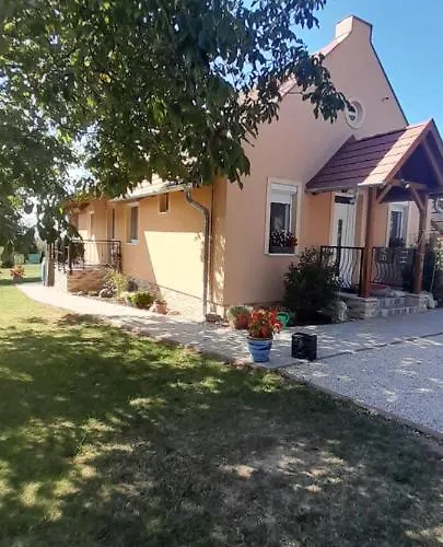 Gyoengyvirag Delux 케츨리