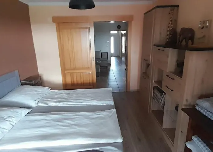 Gyoengyvirag Delux Keszthely